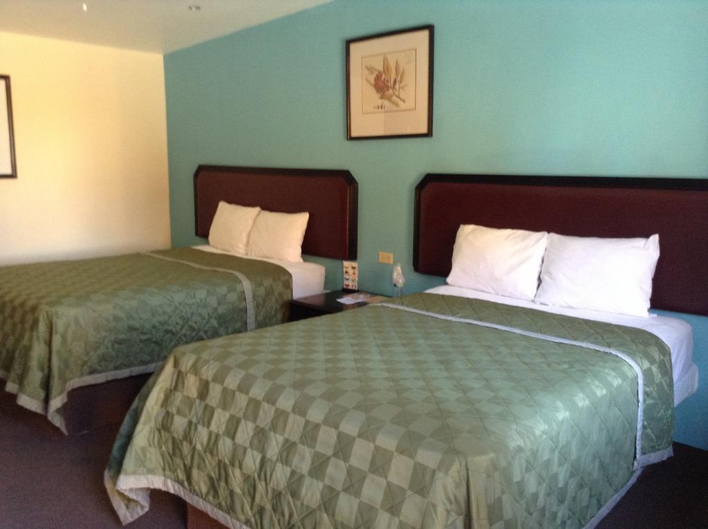 Motel Agora Ensenada Oda fotoğraf