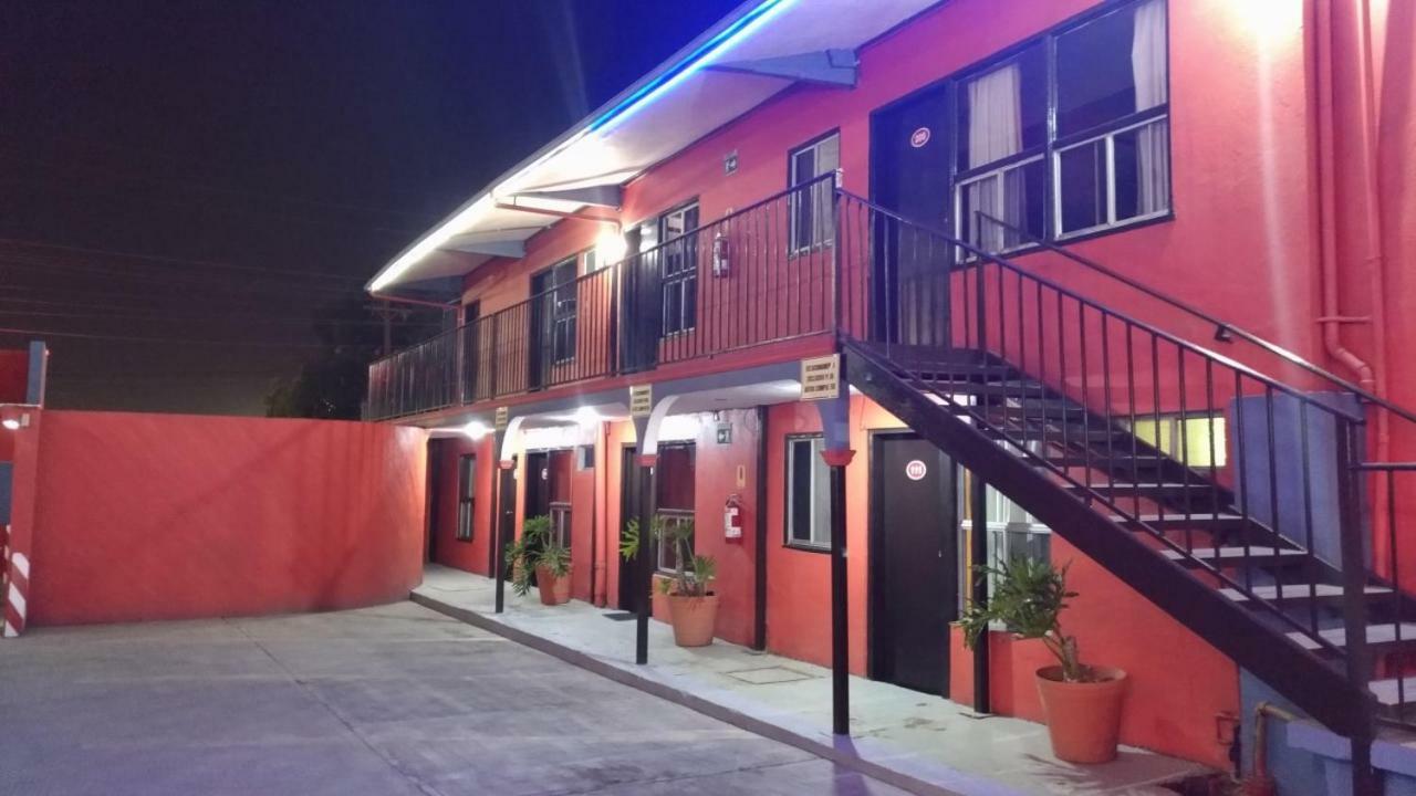 Motel Agora Ensenada Dış mekan fotoğraf
