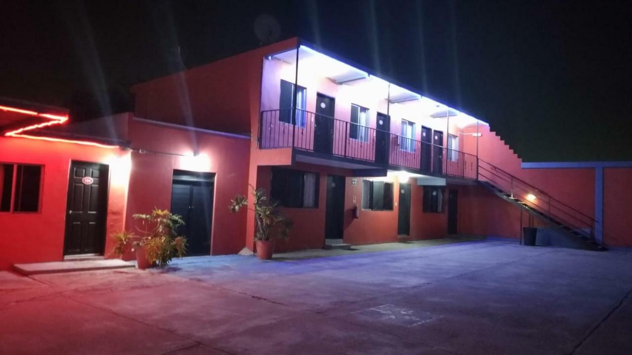 Motel Agora Ensenada Dış mekan fotoğraf