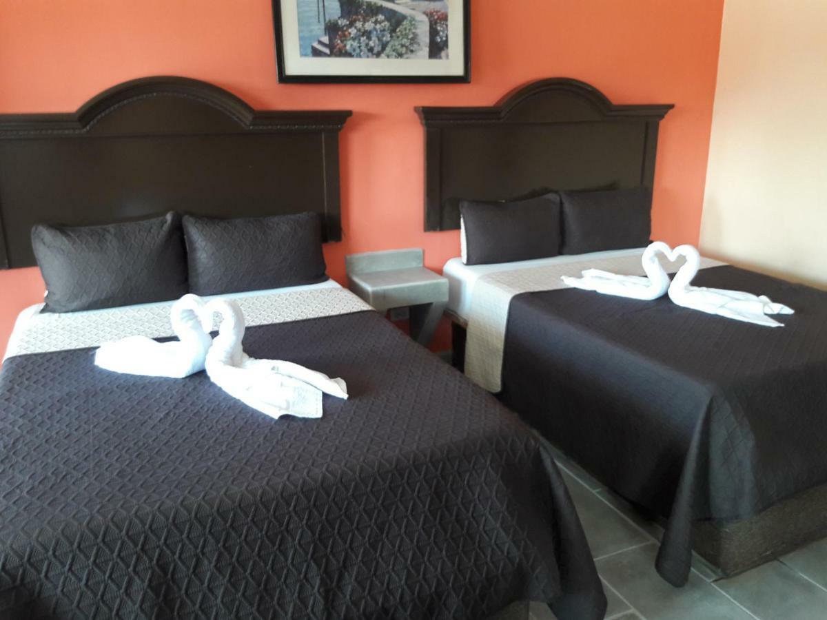Motel Agora Ensenada Dış mekan fotoğraf